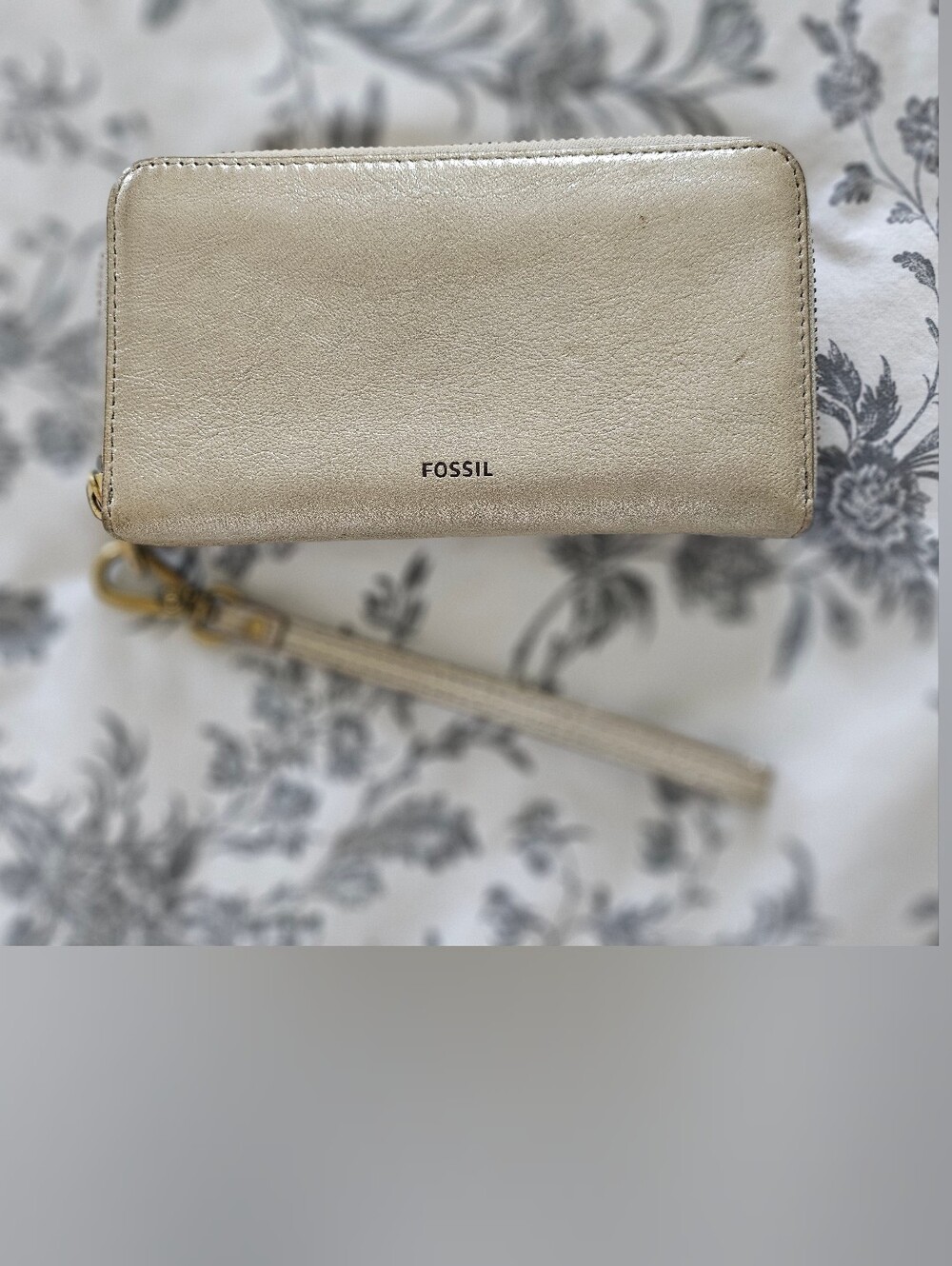 Fossil Metallic Pearl Leather Wristlet with Gold Hardware
